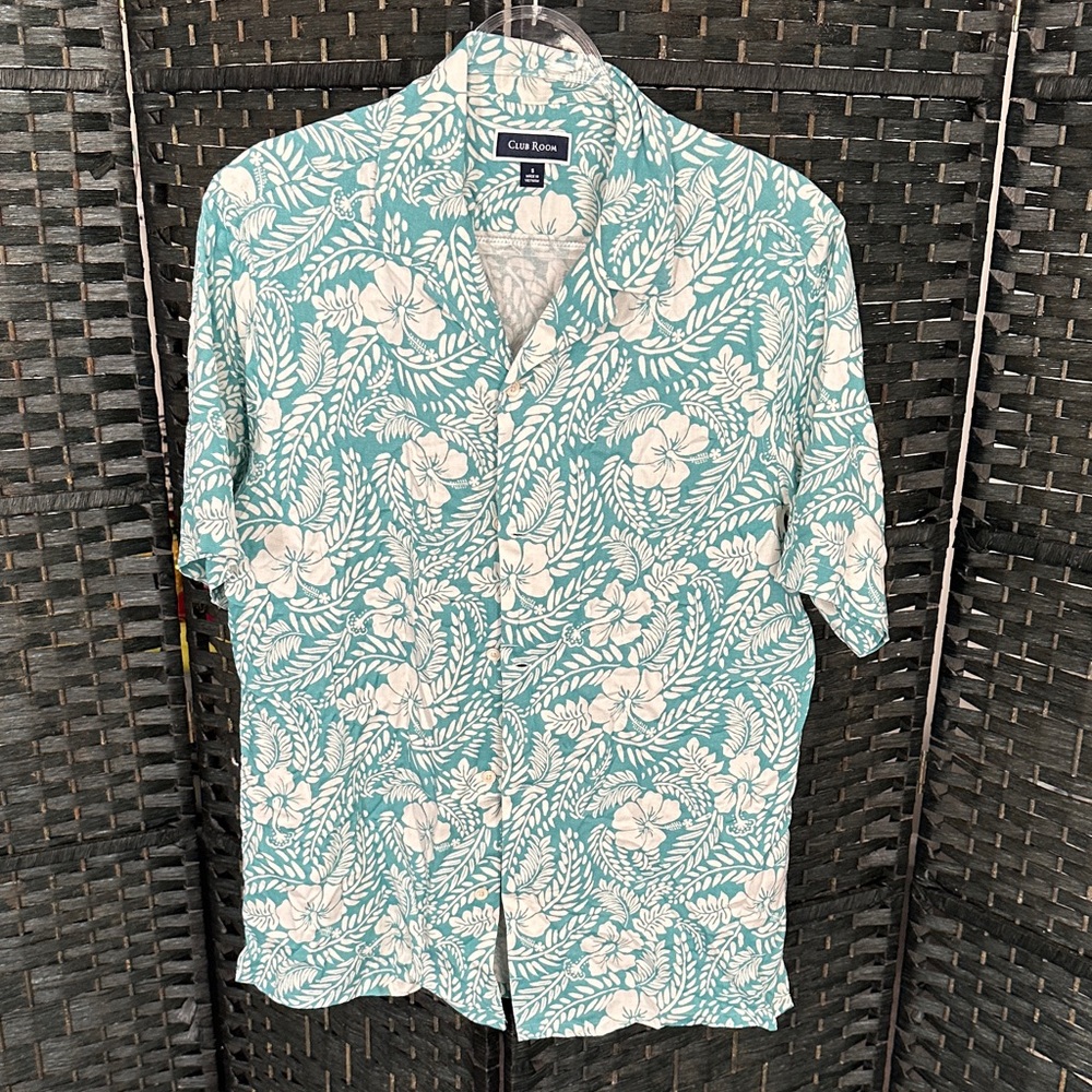 Club Room Men's Teal and White Floral Shirt Small